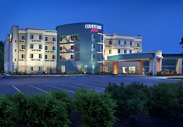 Courtyard-by-Marriott-Coatesville-2